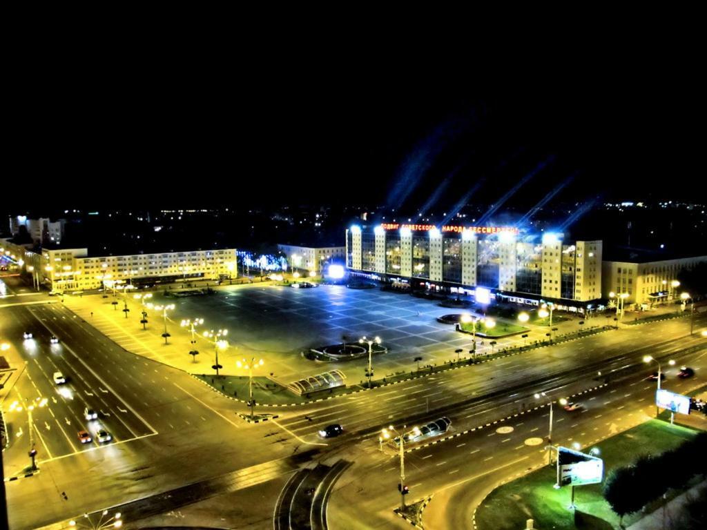 Apartments On Ploschad Pobedi Moskovsky Prospekt 8 วีเต็บส์ ภายนอก รูปภาพ